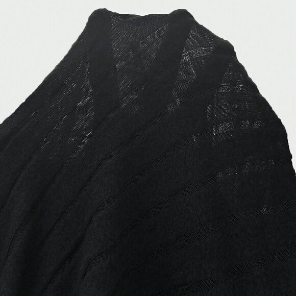 Black Casual Women's Crisscross Halter Top - Picture 7 of 7